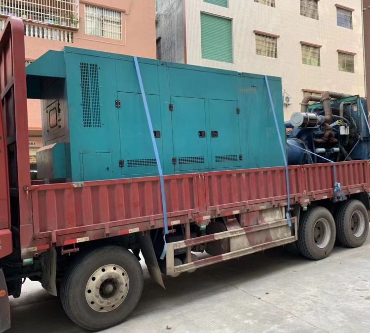 清水如何在不同负载率下确保 400KW 柴油发电机组的正常运行？